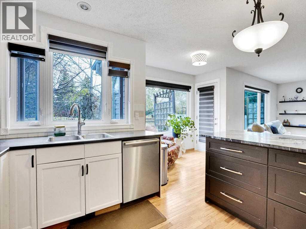 Single Family House for Sale in  Citadel Park NW Citadel Calgary 