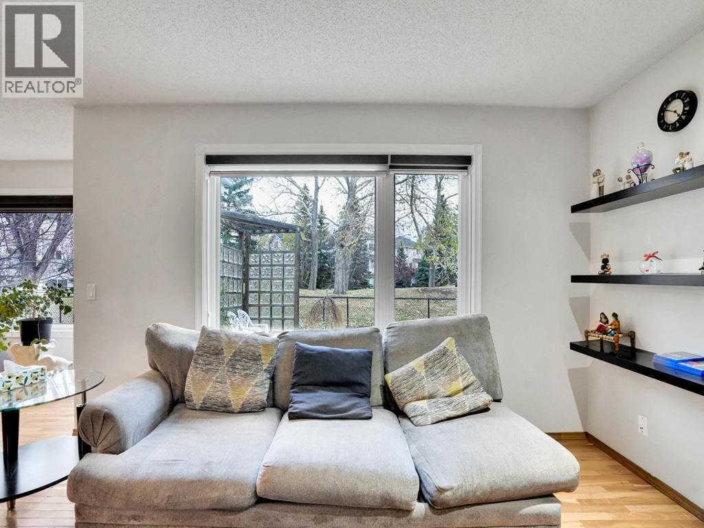 Single Family House for Sale in  Citadel Park NW Citadel Calgary 