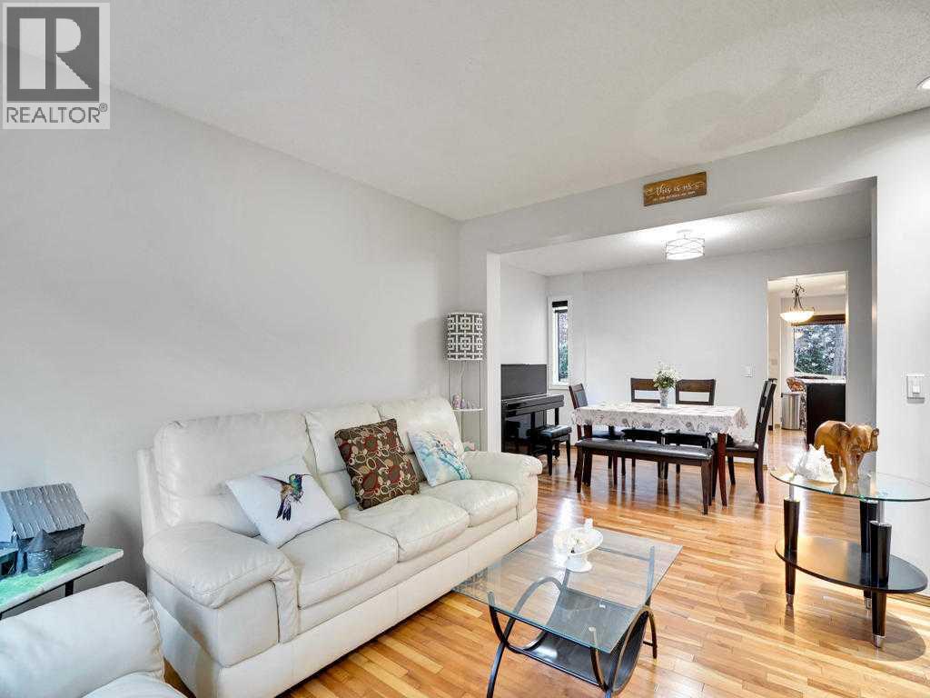 Single Family House for Sale in  Citadel Park NW Citadel Calgary 