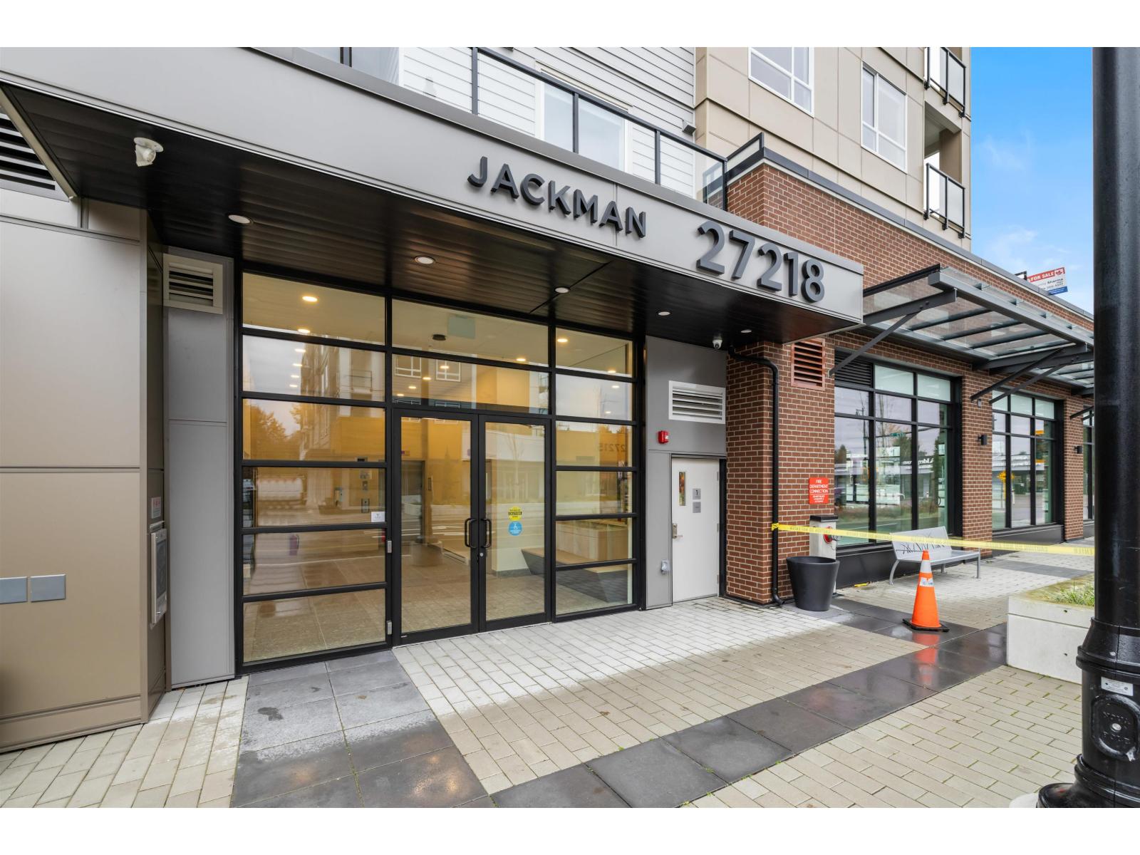 302 27218 ALDERGROVE TOWN CENTRE Drive - photo 2