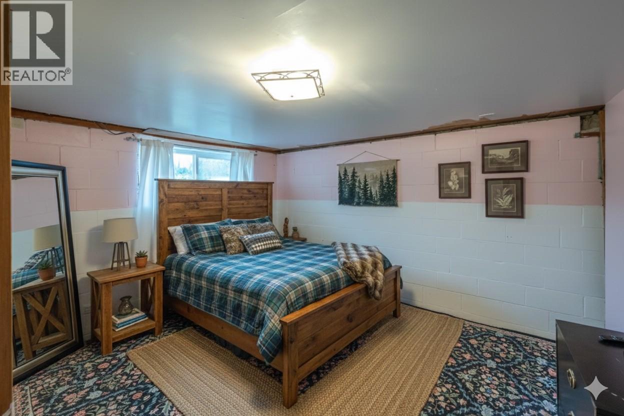 225 CIRCLE Drive, Oliver