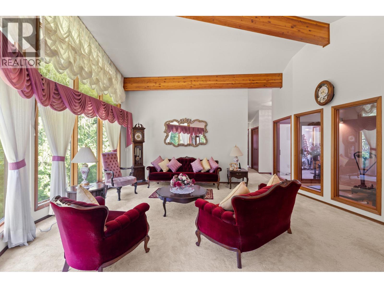  6210 50 Street Northeast, Salmon Arm