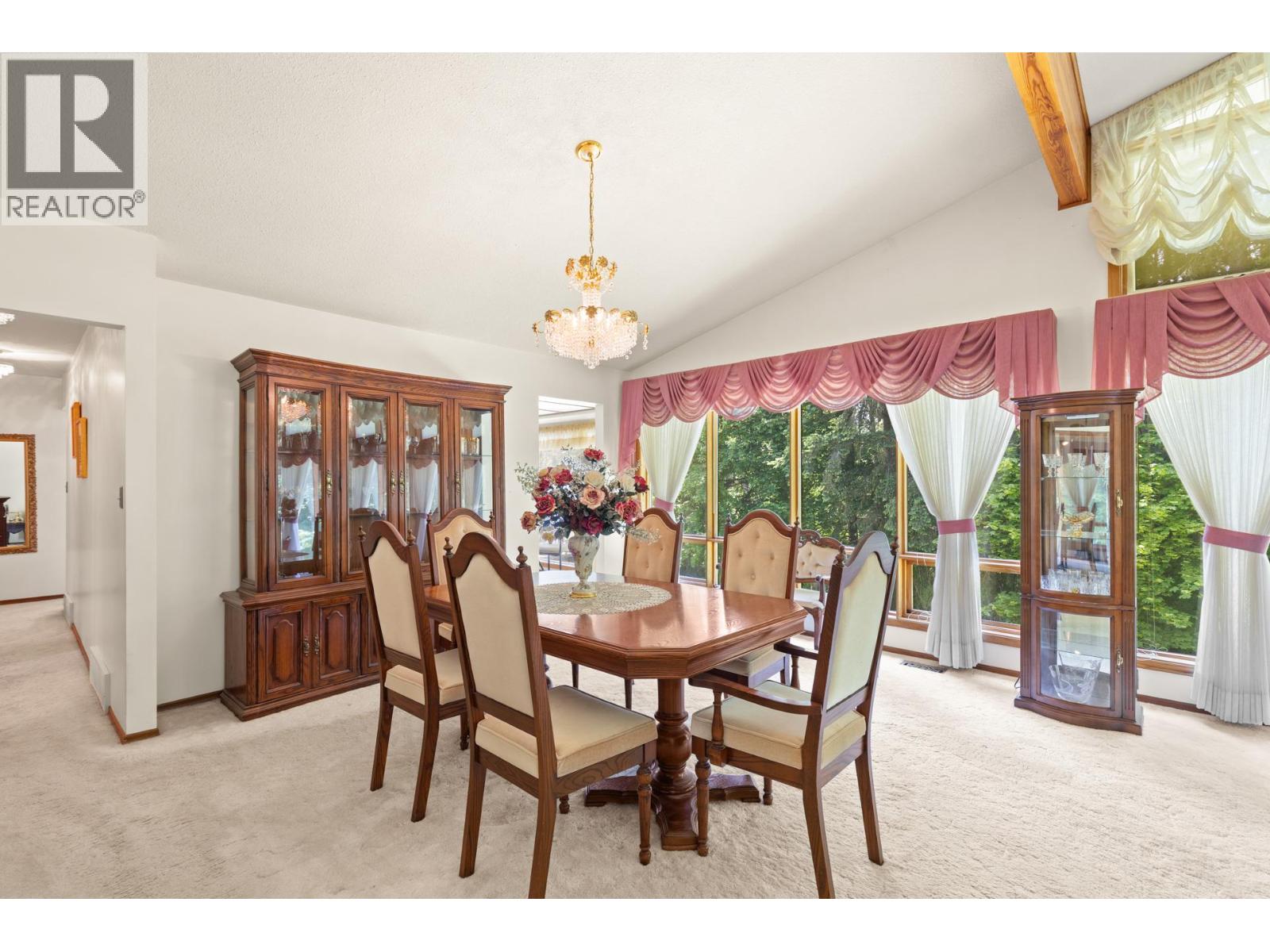  6210 50 Street Northeast, Salmon Arm