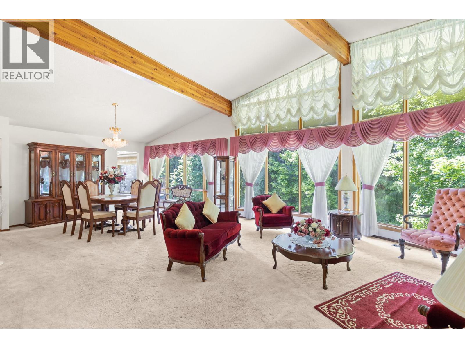  6210 50 Street Northeast, Salmon Arm