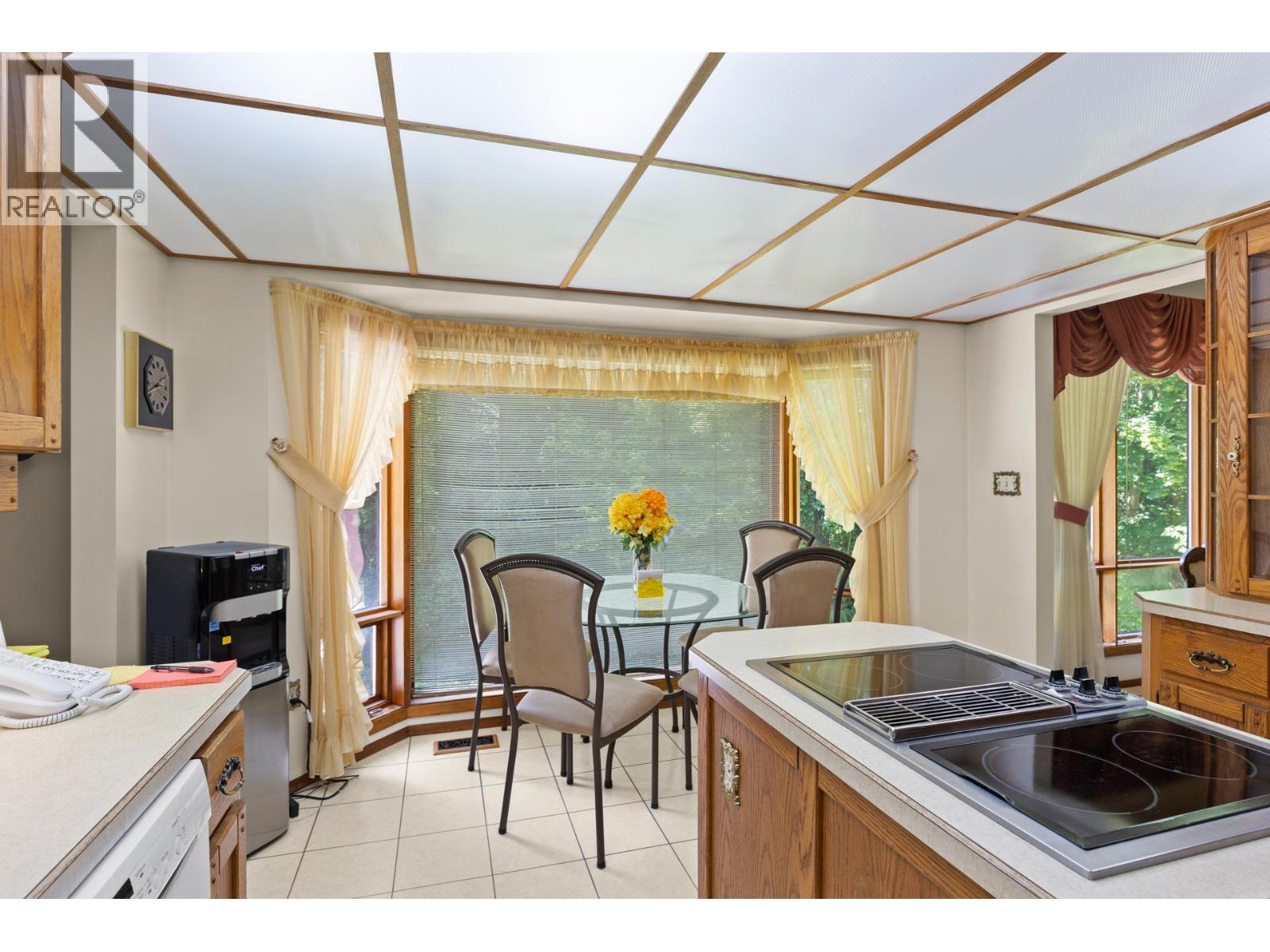  6210 50 Street Northeast, Salmon Arm