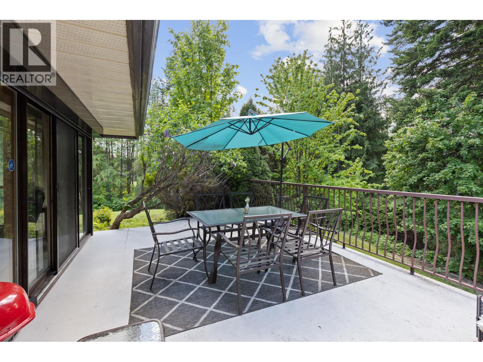 6210 50 Street NE - 27