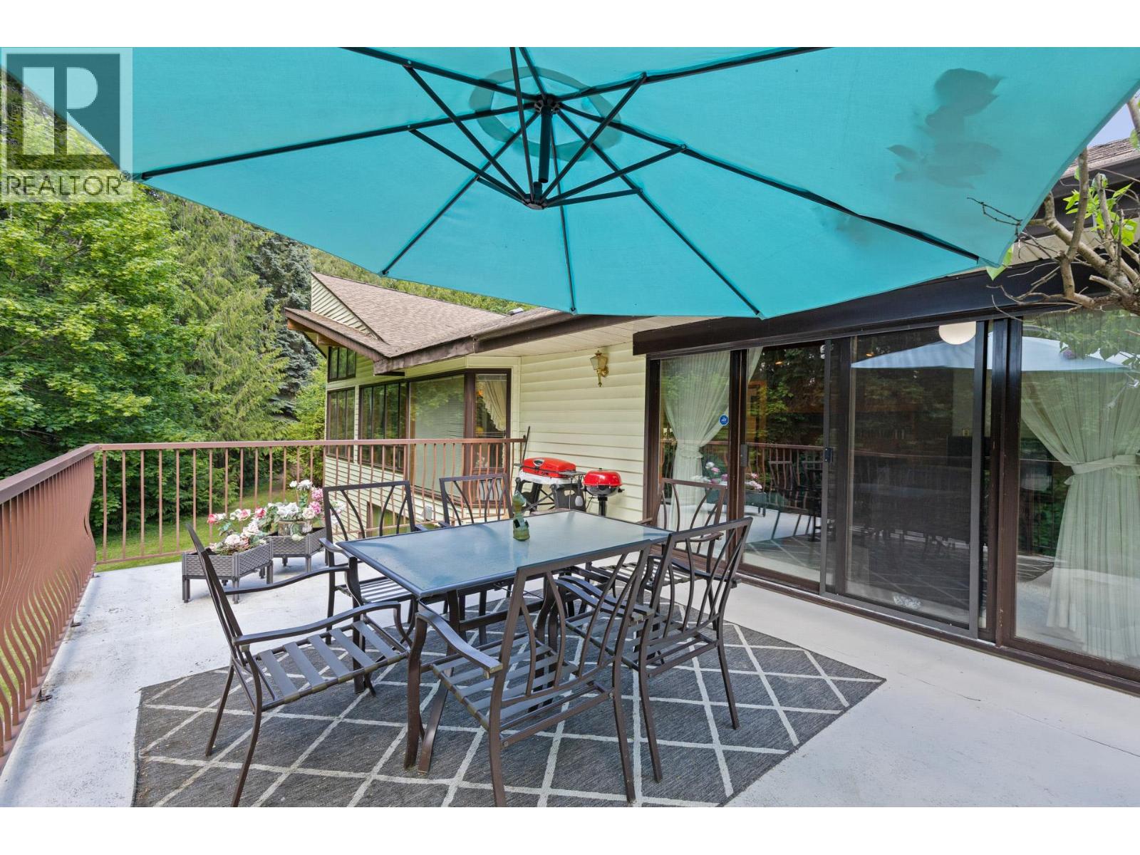  6210 50 Street Northeast, Salmon Arm