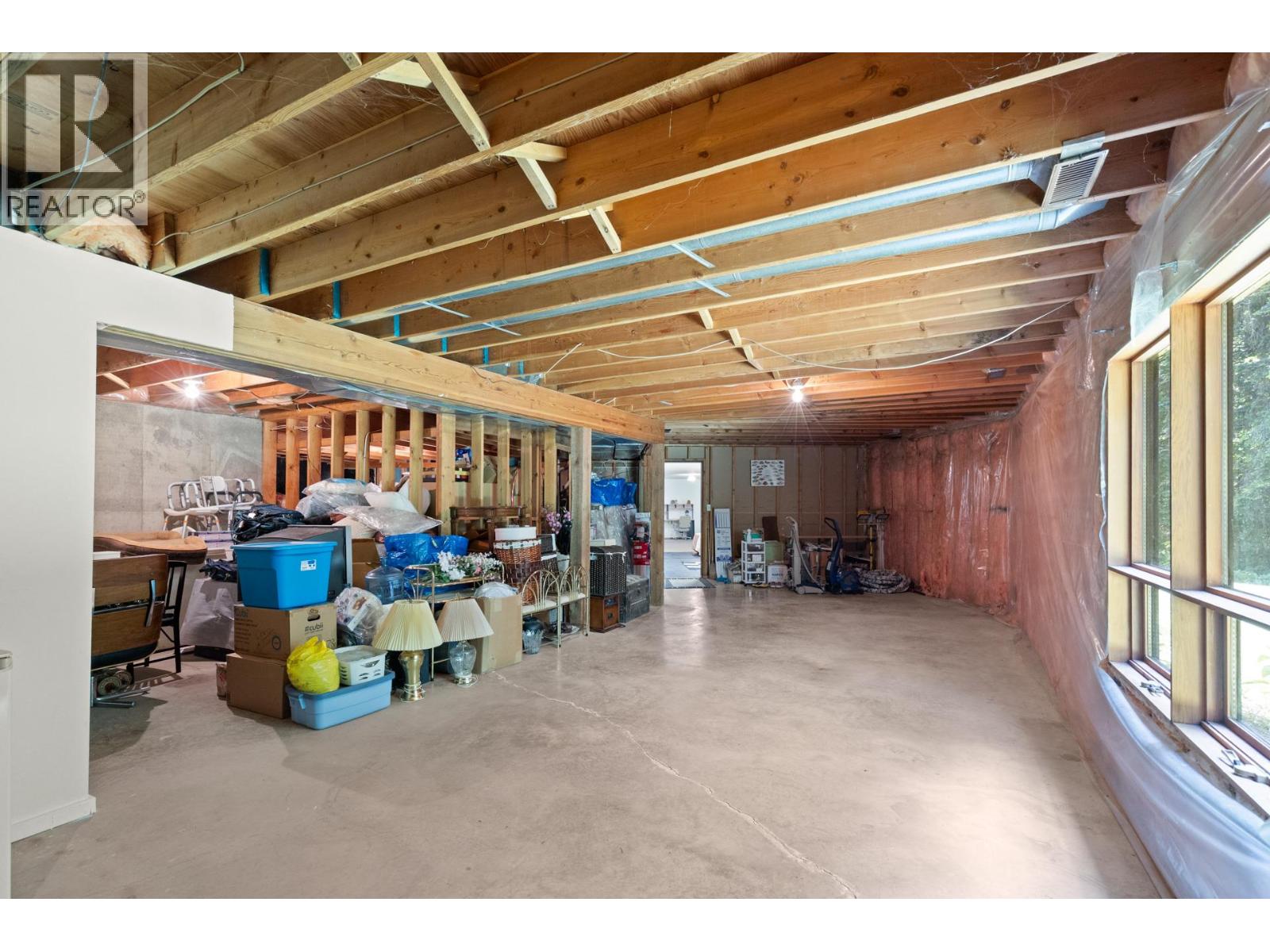  6210 50 Street Northeast, Salmon Arm