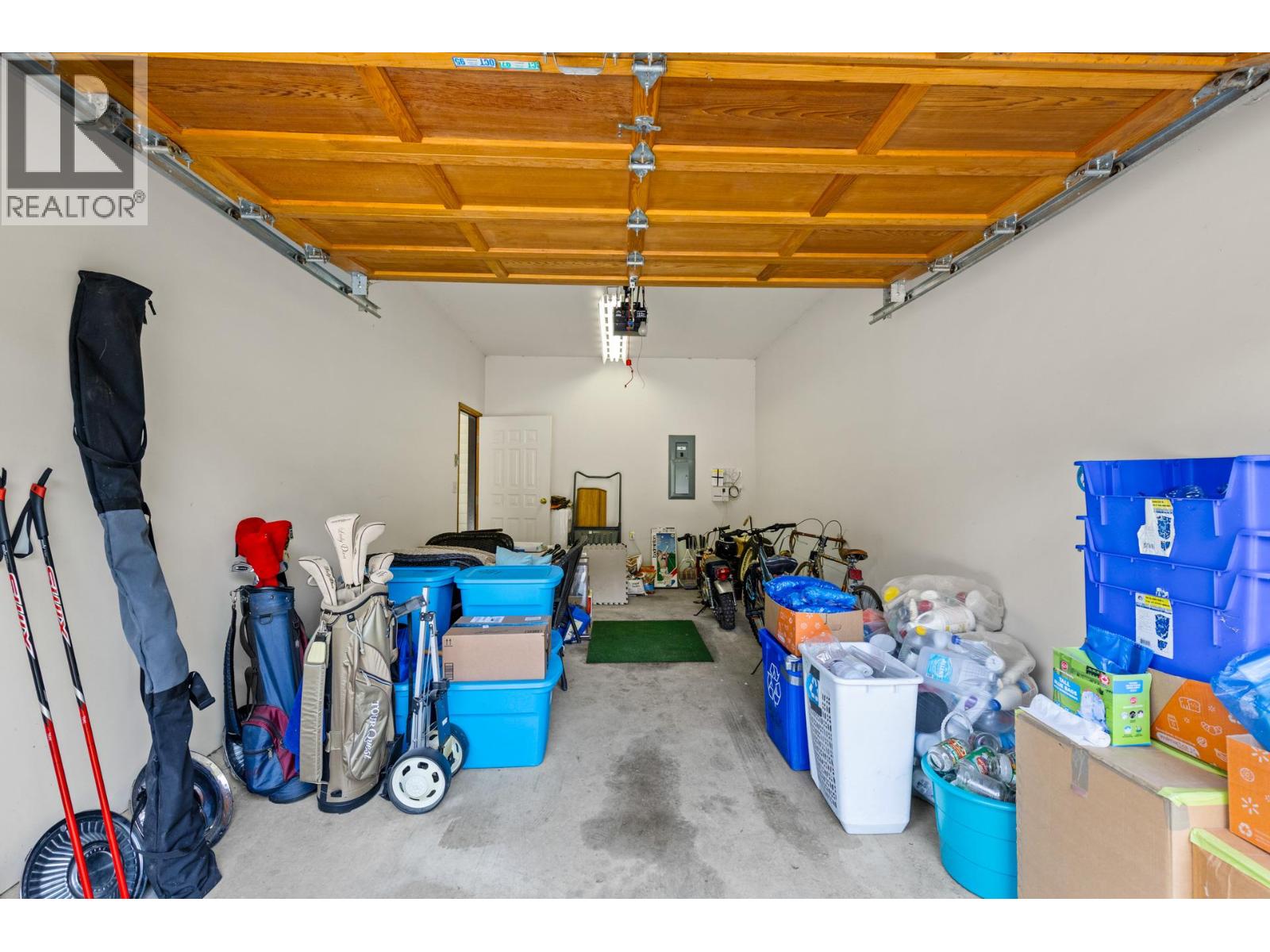  6210 50 Street Northeast, Salmon Arm