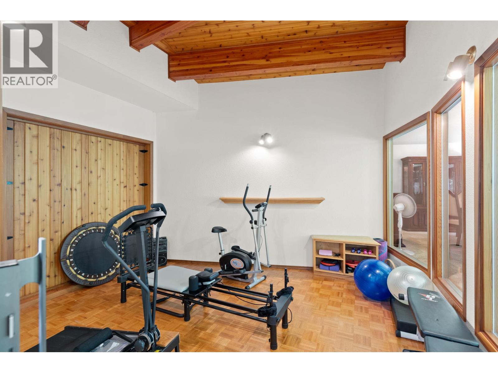  6210 50 Street Northeast, Salmon Arm