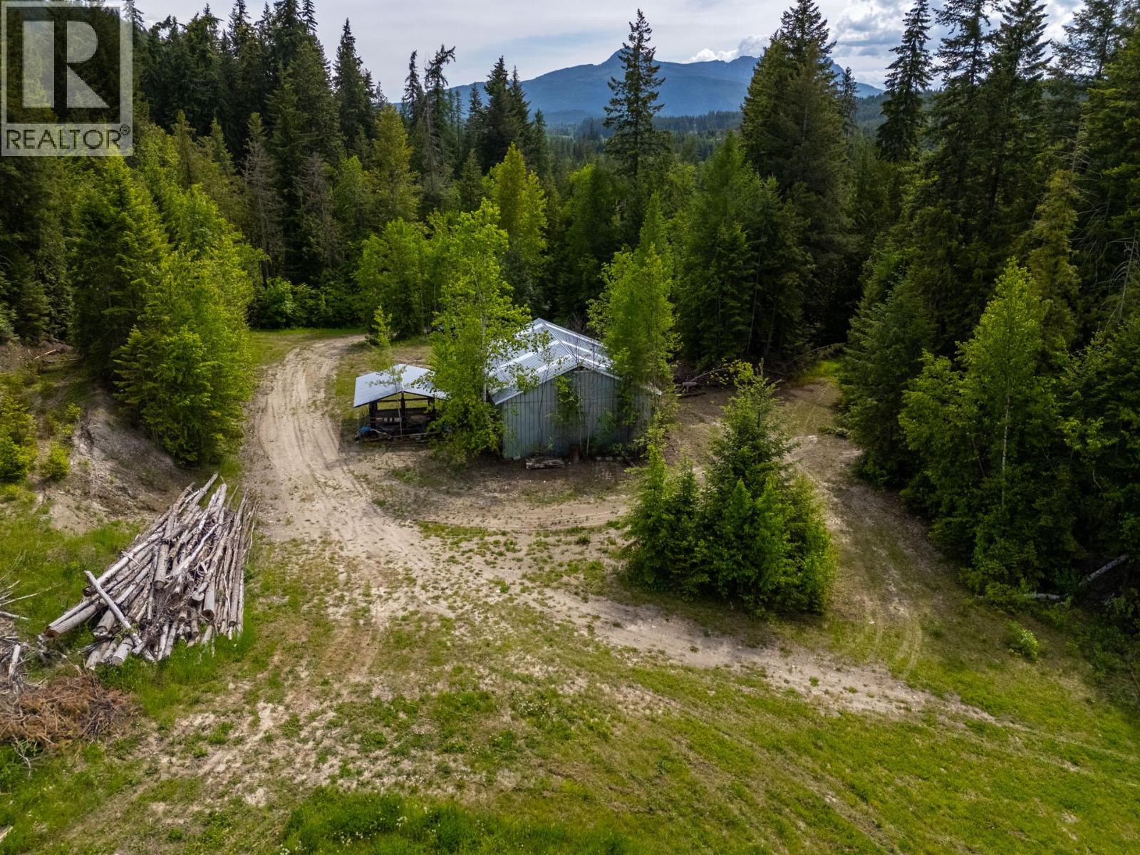  6210 50 Street Northeast, Salmon Arm