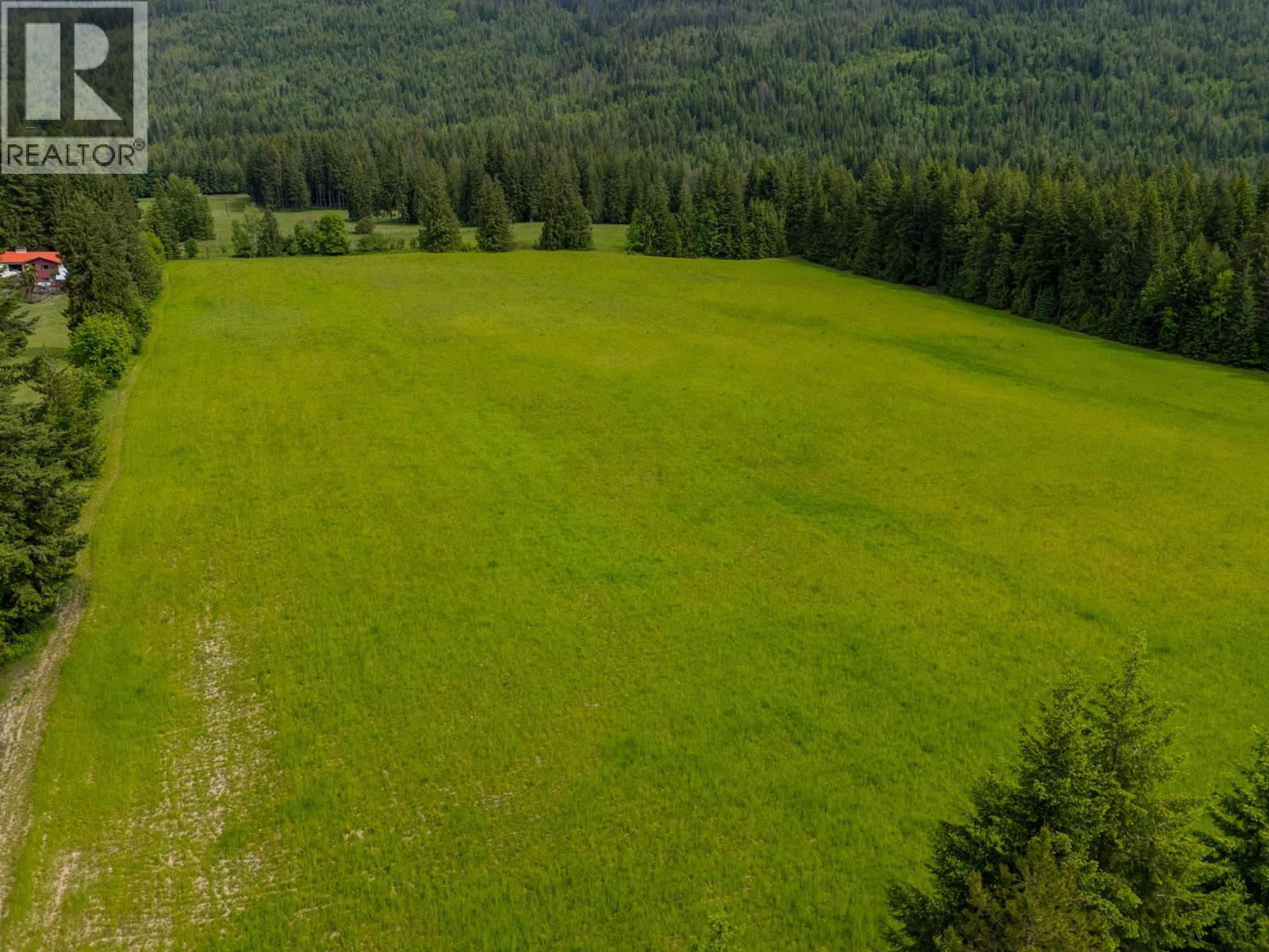  6210 50 Street Northeast, Salmon Arm