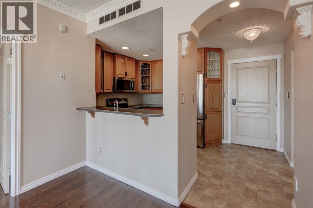 Single Family House for Sale in    Avenue NW Hounsfield Heights/Briar Hill Calgary 