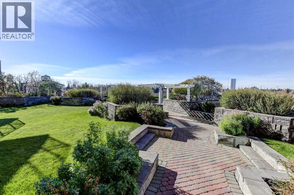 Single Family House for Sale in    Avenue NW Hounsfield Heights/Briar Hill Calgary 