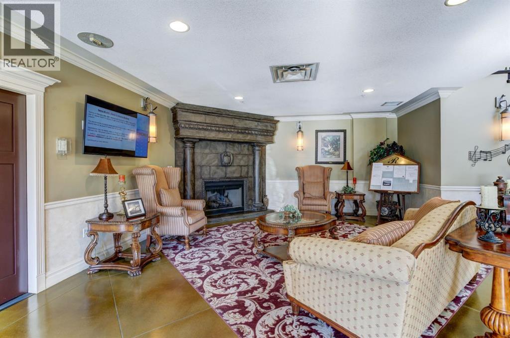 Single Family House for Sale in    Avenue NW Hounsfield Heights/Briar Hill Calgary 