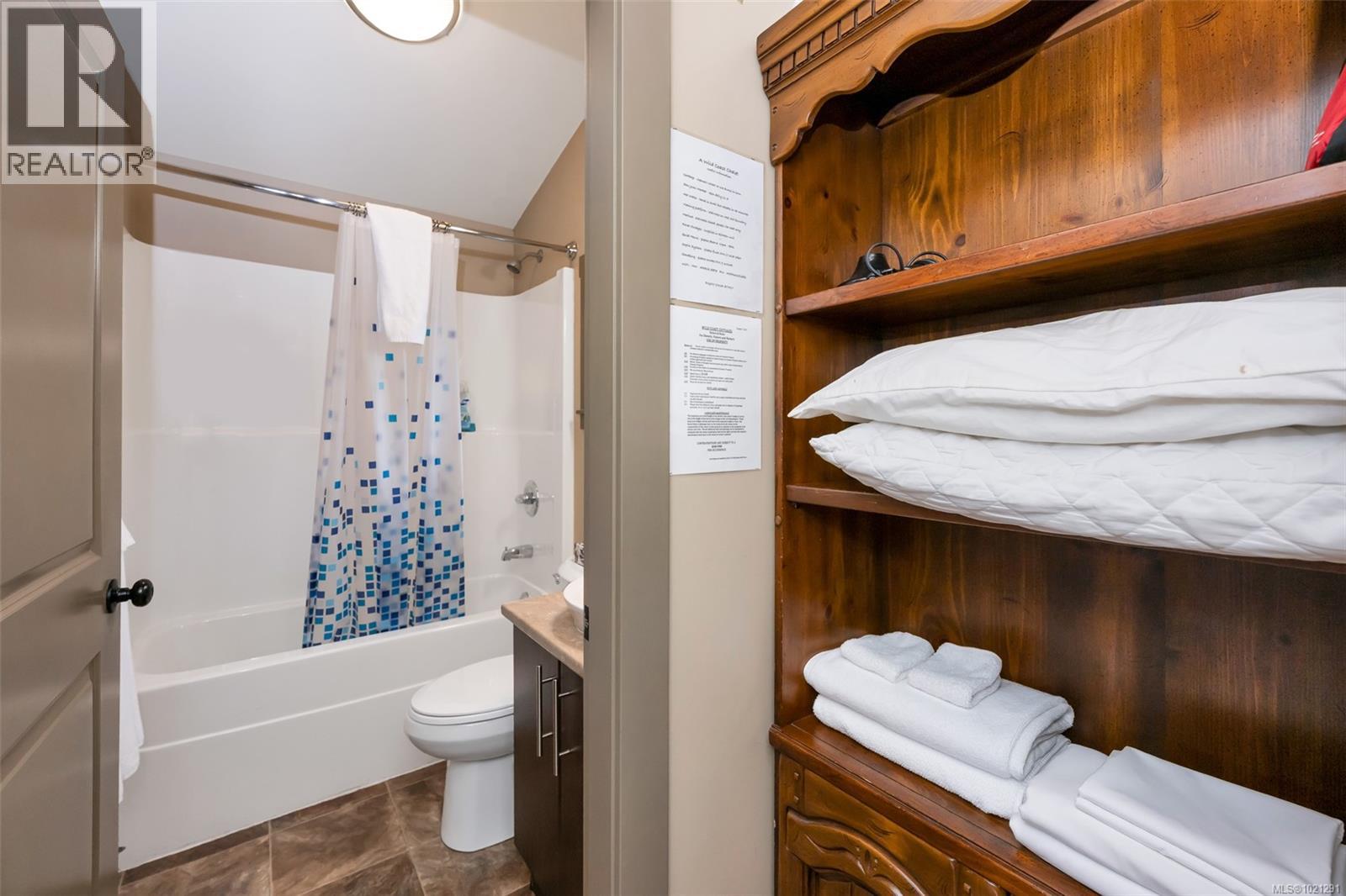 10 6574 Baird Road, Port Renfrew