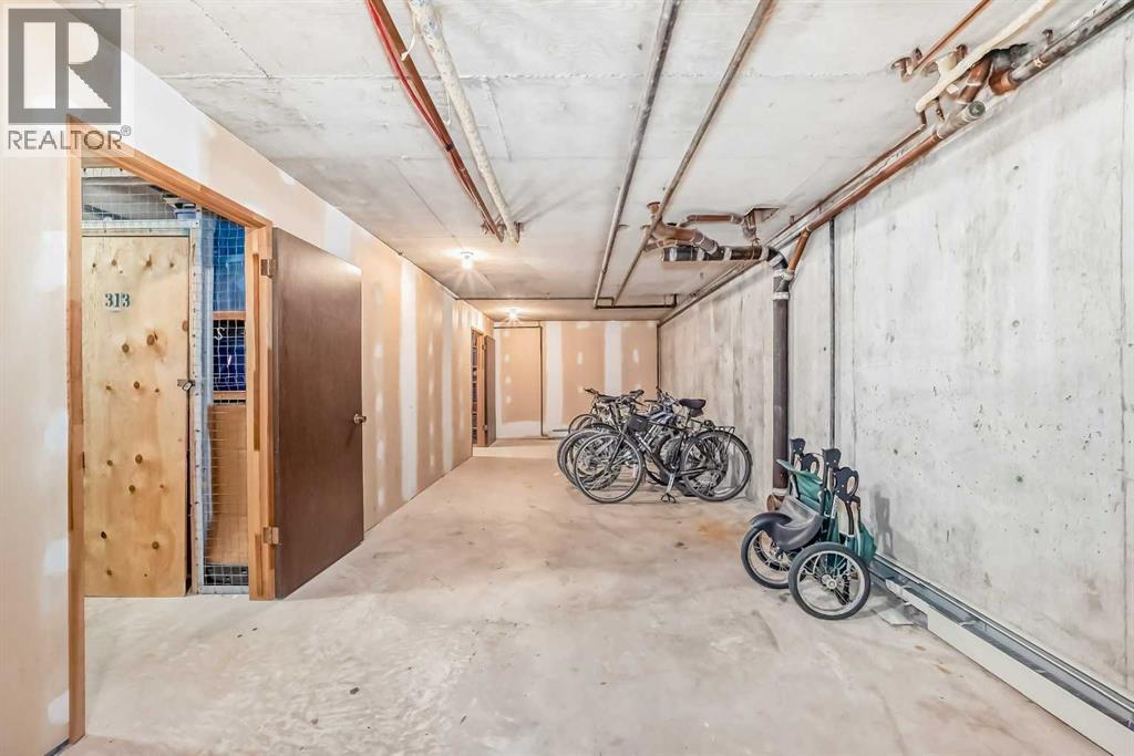 Single Family House for Sale in   Midridge Drive SE Midnapore Calgary 