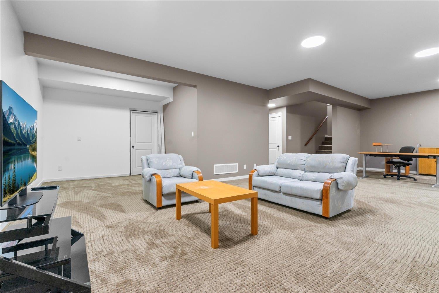 2203 RIESLING DRIVE, Abbotsford