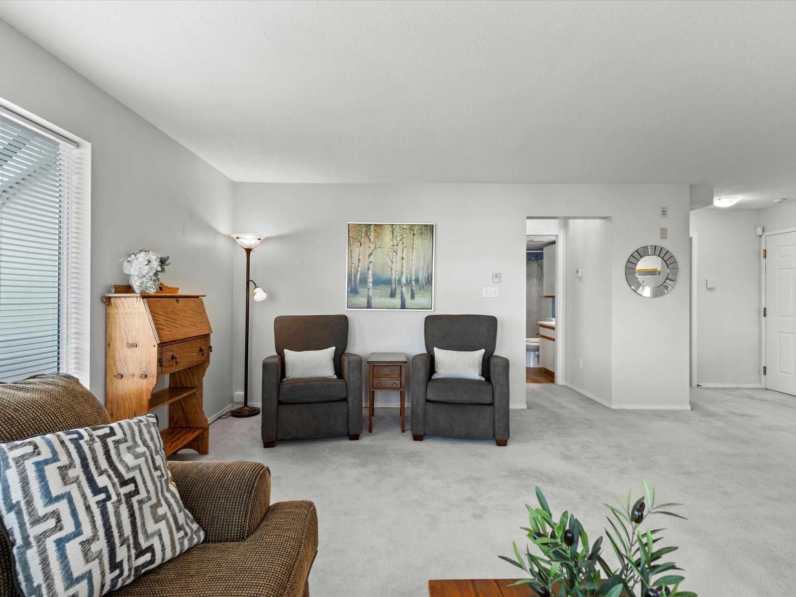 210 7651 AMBER DRIVE, Sardis West Vedder, Chilliwack