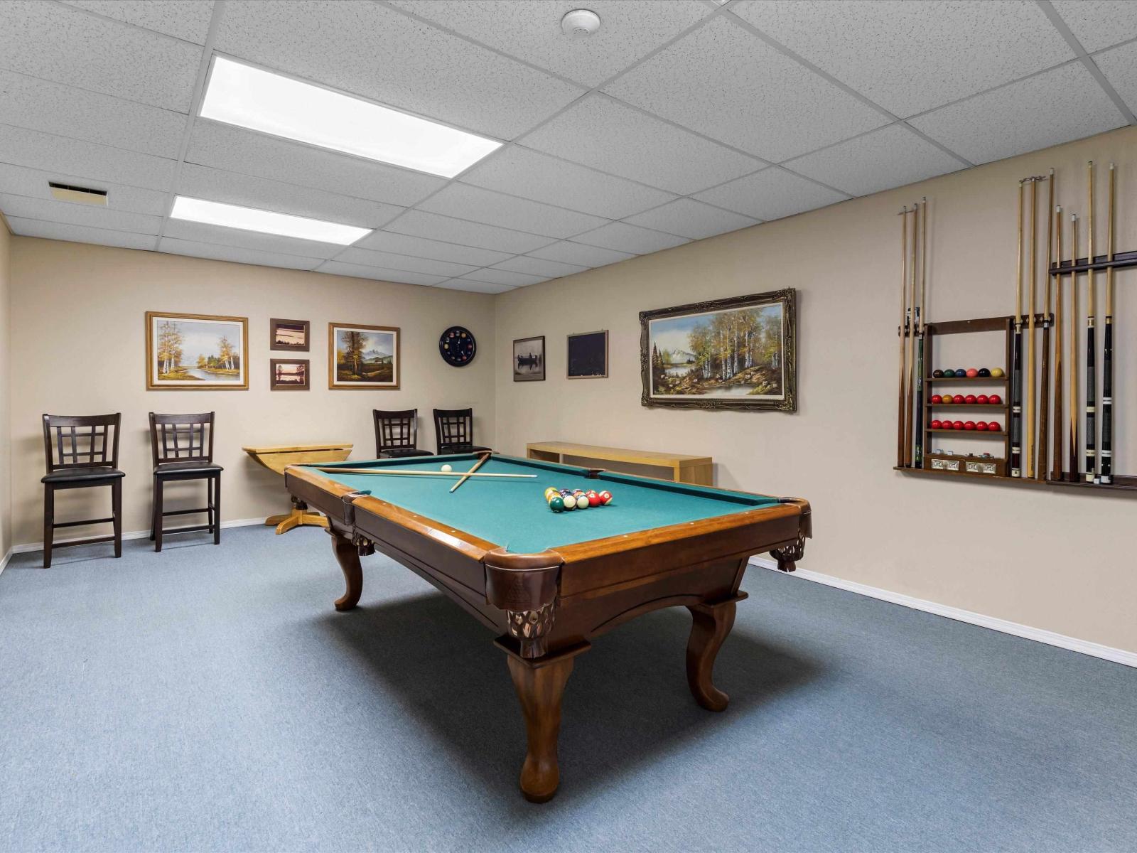 210 7651 AMBER DRIVE, Sardis West Vedder, Chilliwack