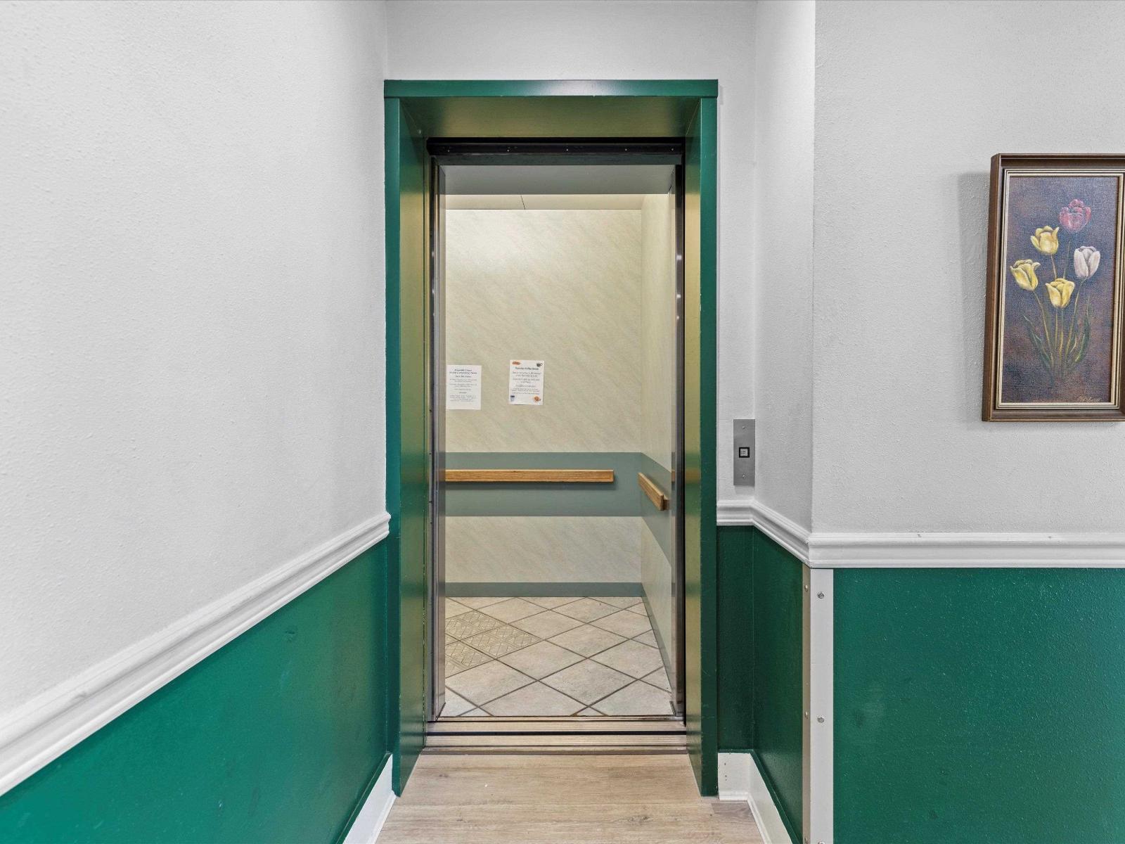 210 7651 AMBER DRIVE, Sardis West Vedder, Chilliwack