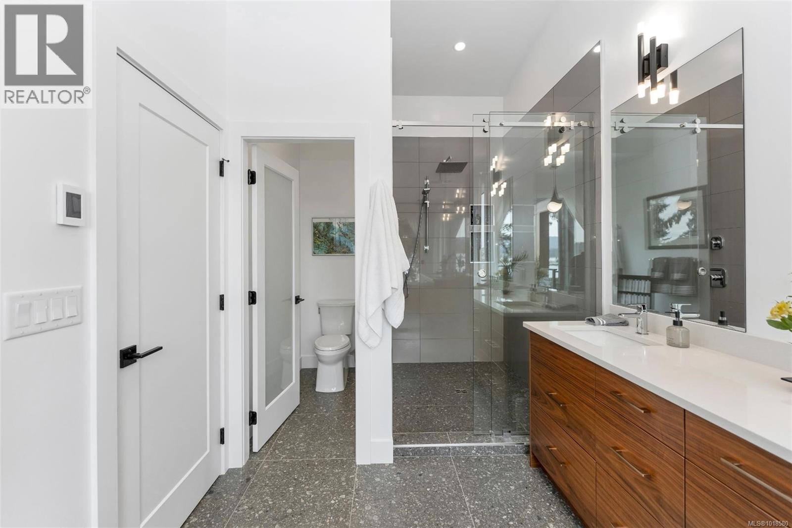  7210 Sea Cliff Road, Sooke