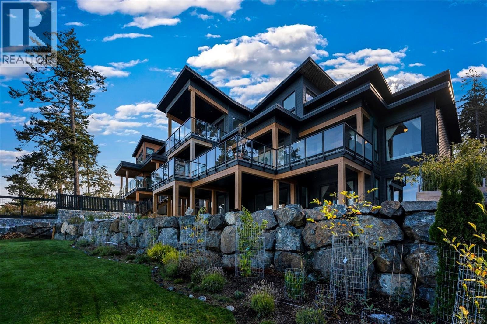  7210 Sea Cliff Road, Sooke