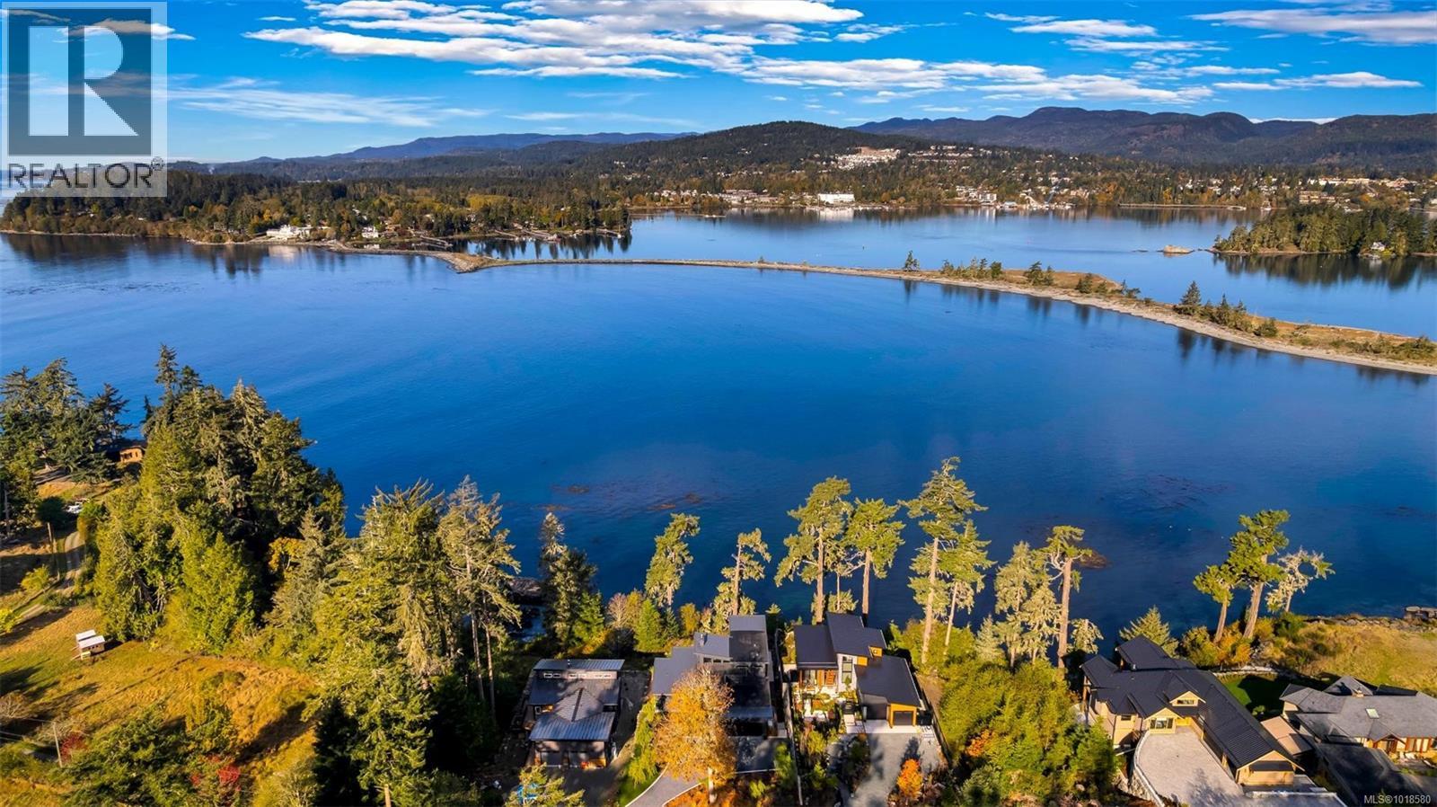  7210 Sea Cliff Road, Sooke