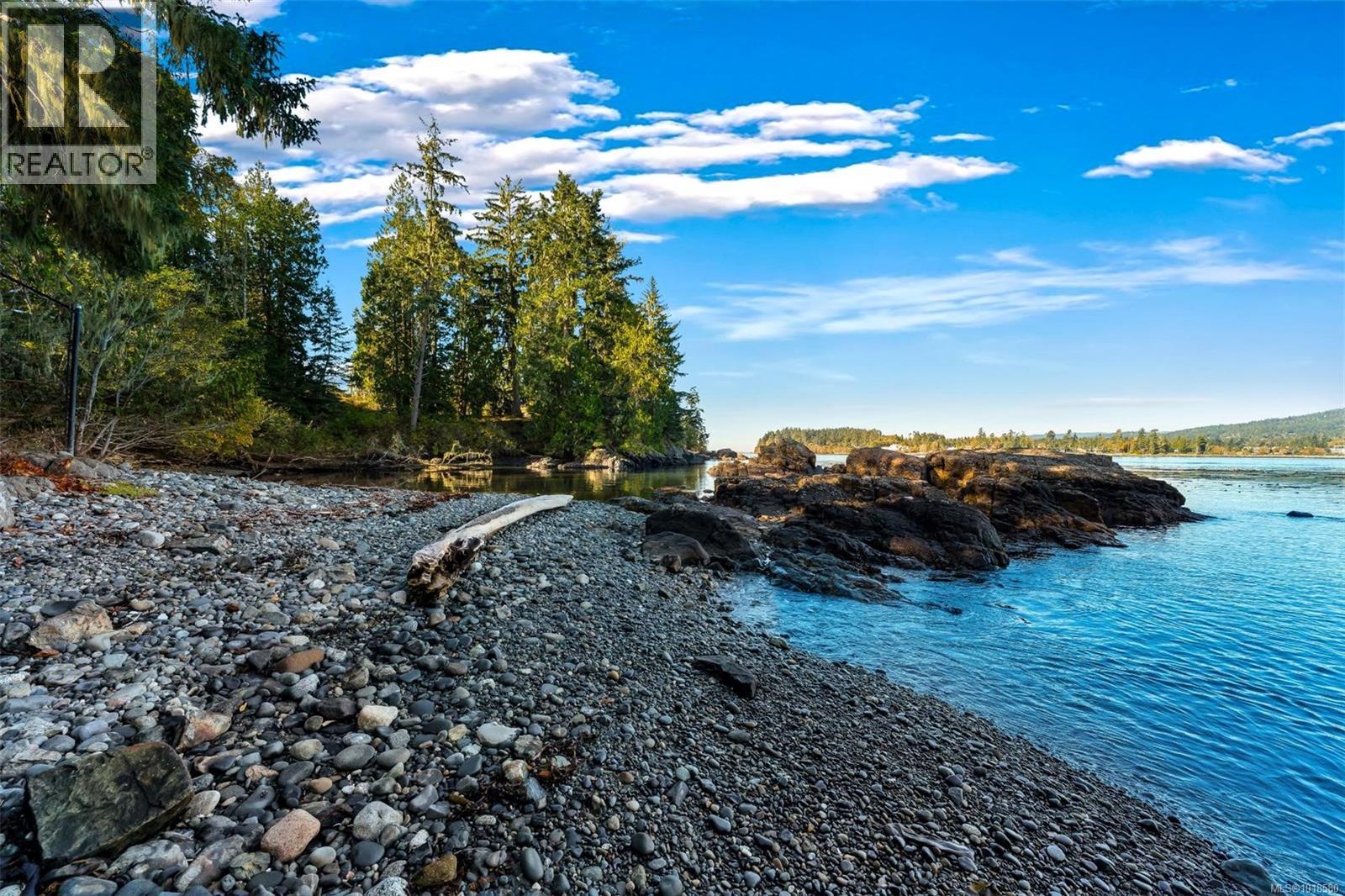 7210 Sea Cliff Rd - 64