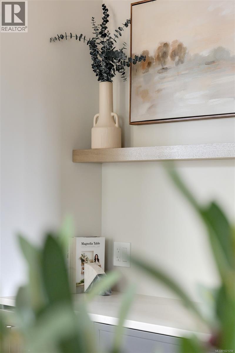 4 5032 Wesley Road, Saanich