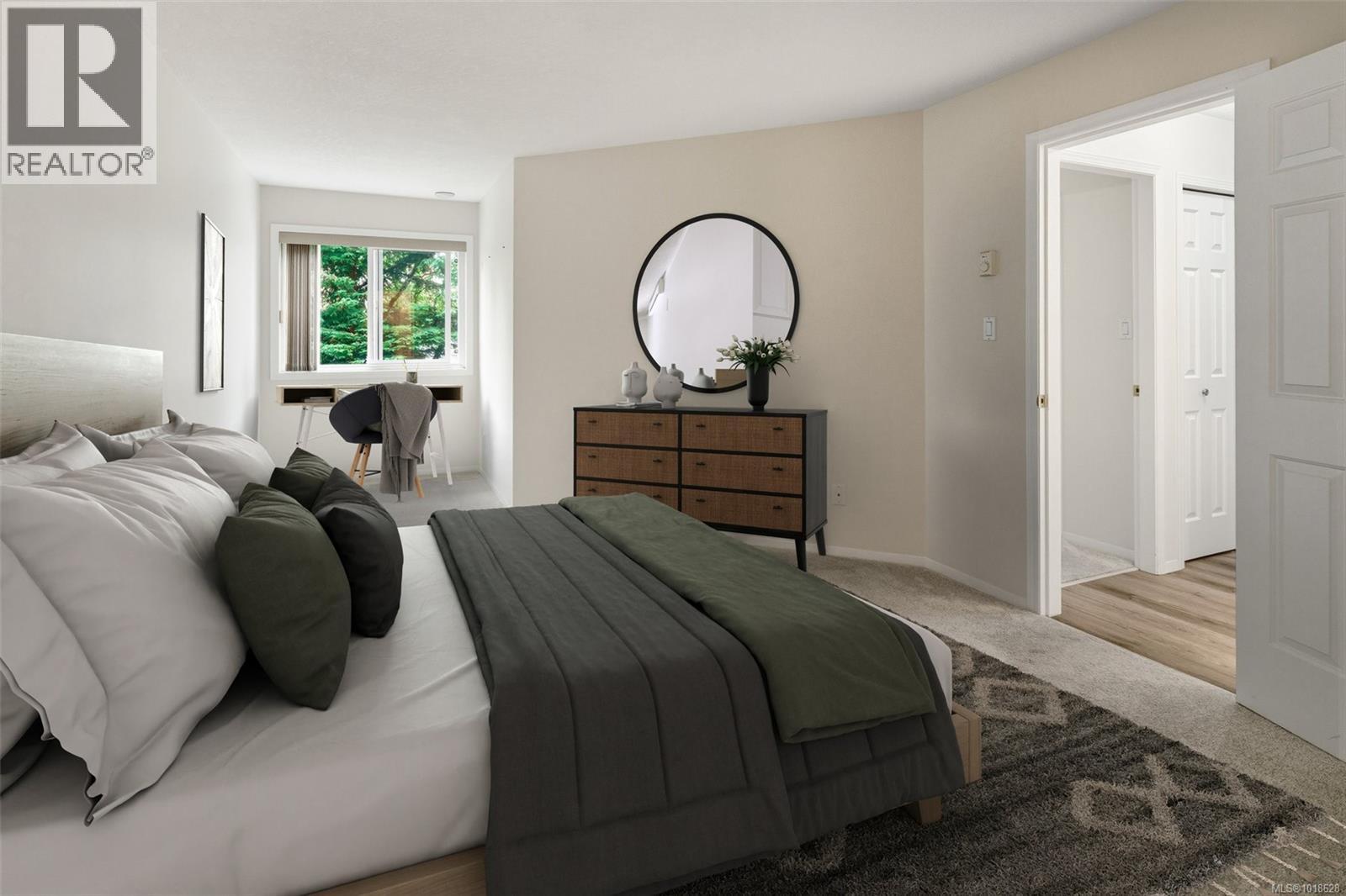 213 9882 Fifth St, Sidney