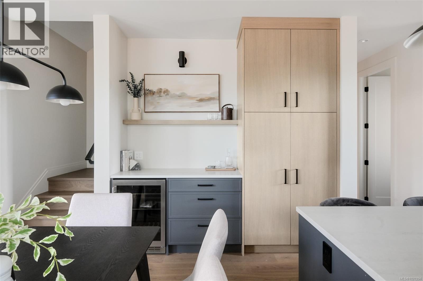 4 5032 Wesley Road, Saanich