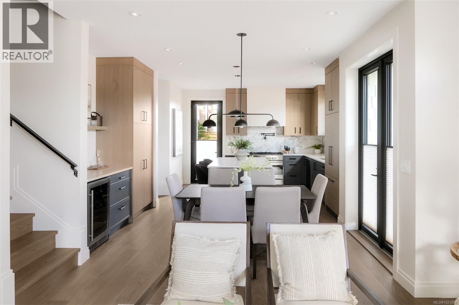 4 5032 Wesley Road, Saanich