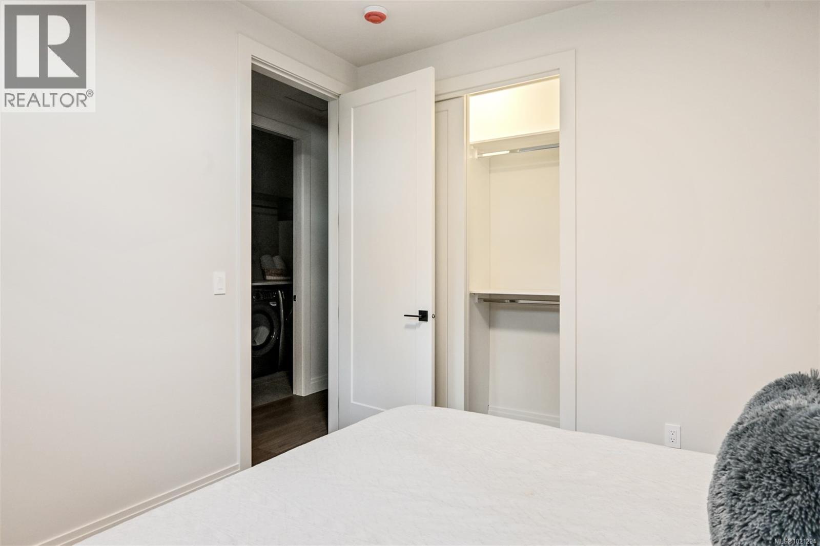 4 5032 Wesley Road, Saanich