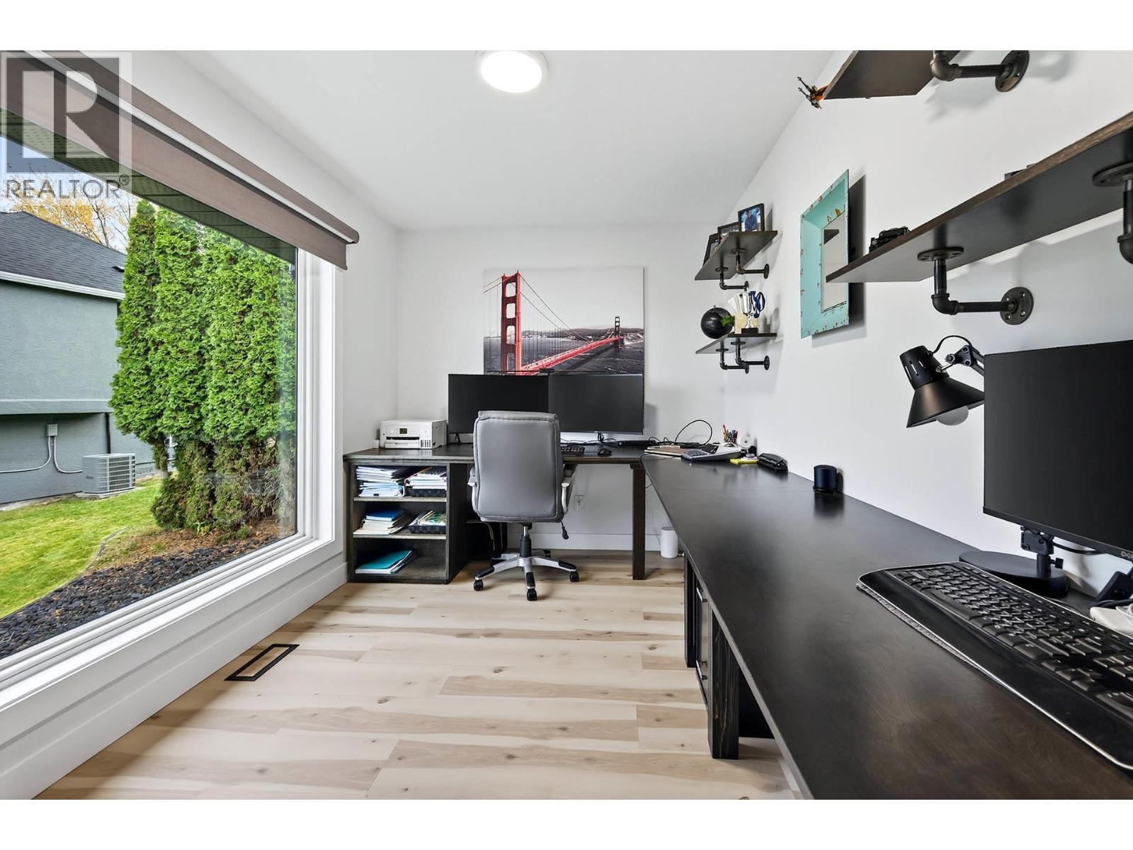 1095 Laurel Place, Kamloops