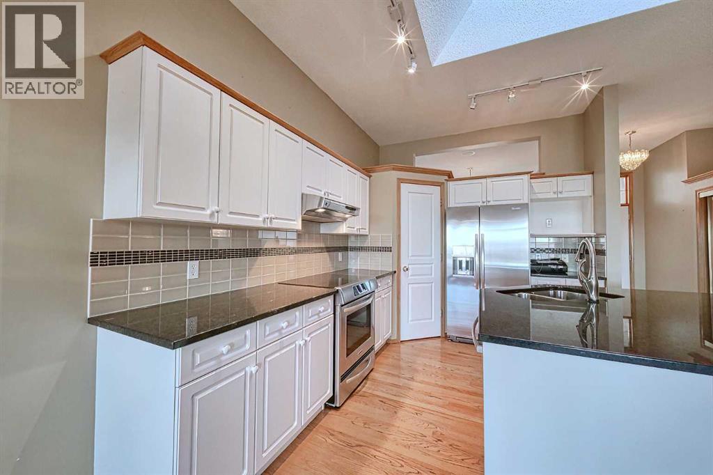 54 Eagleview Way, Cochrane