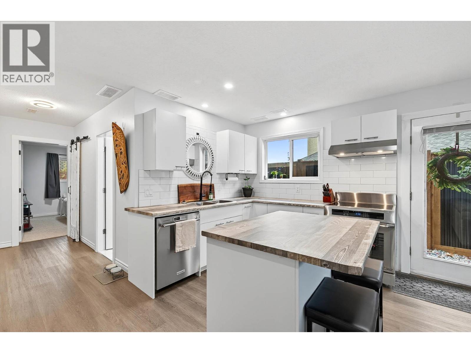 1095 Laurel Place, Kamloops