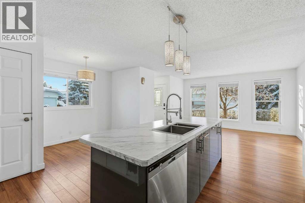 Single Family House Bi-level for Sale in  Woodfern Road SW Woodbine Calgary 