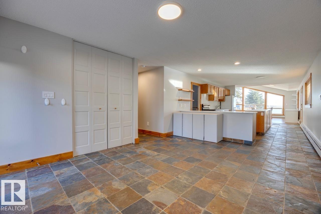 129 1 AV, Rural Parkland County