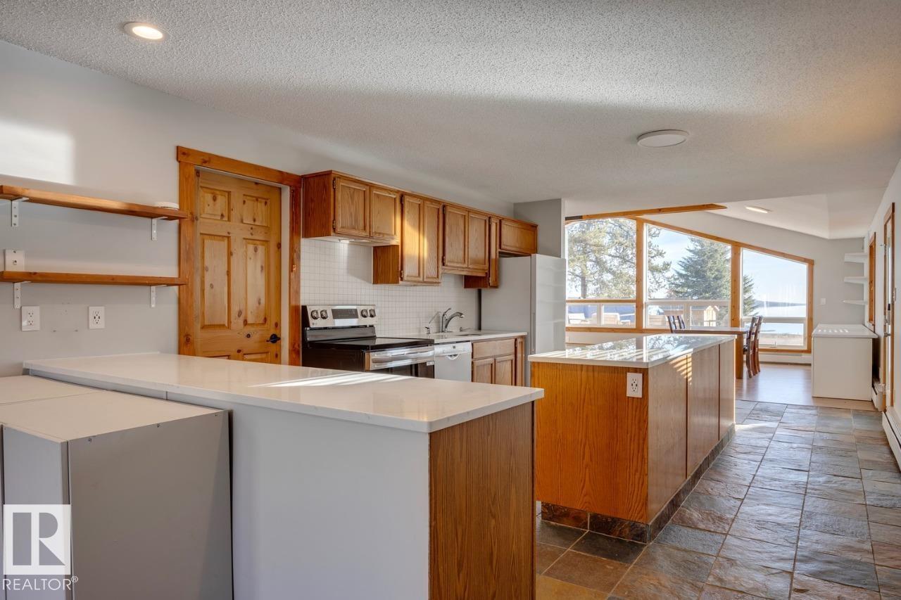 129 1 AV, Rural Parkland County