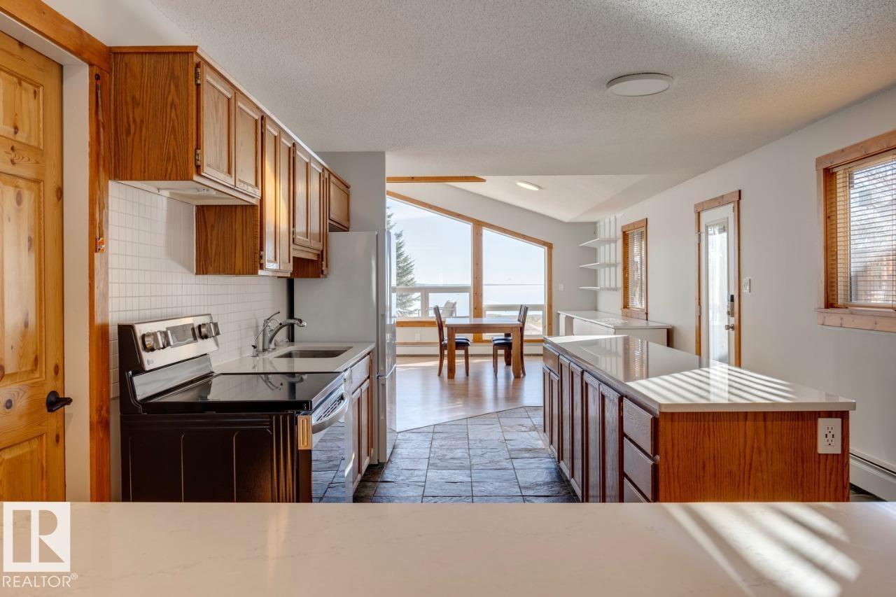 129 1 AV, Rural Parkland County