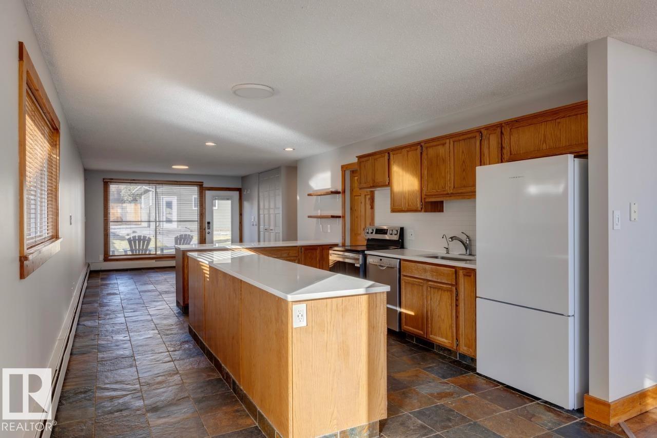 129 1 AV, Rural Parkland County