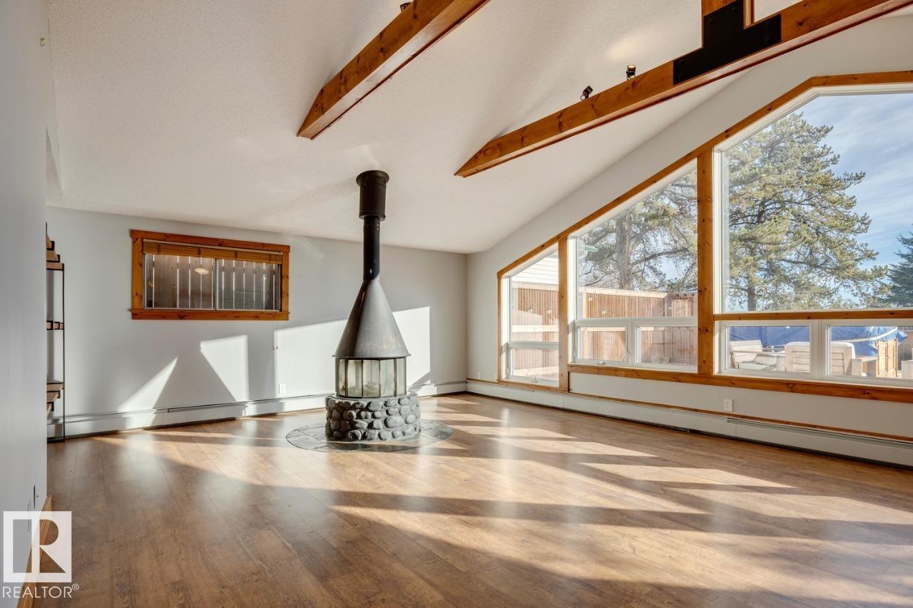 129 1 AV, Rural Parkland County