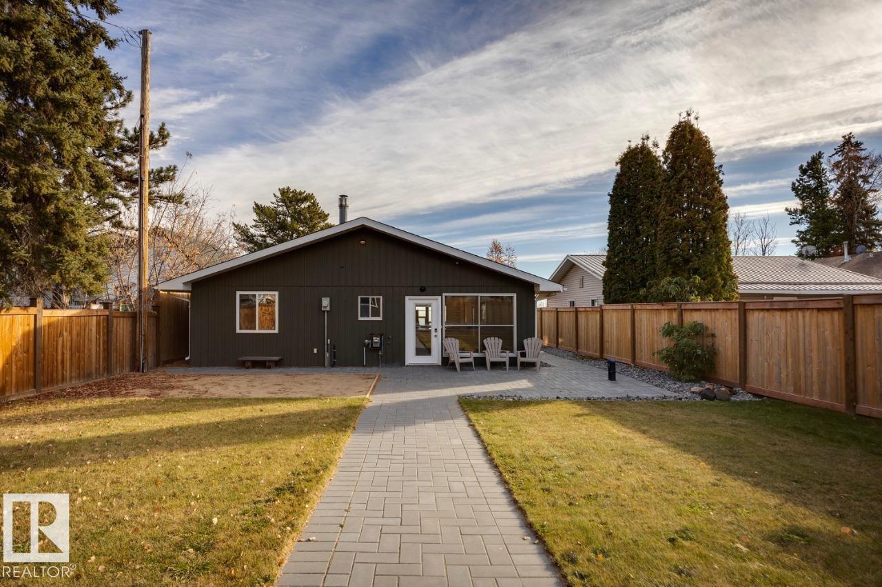 129 1 AV, Rural Parkland County