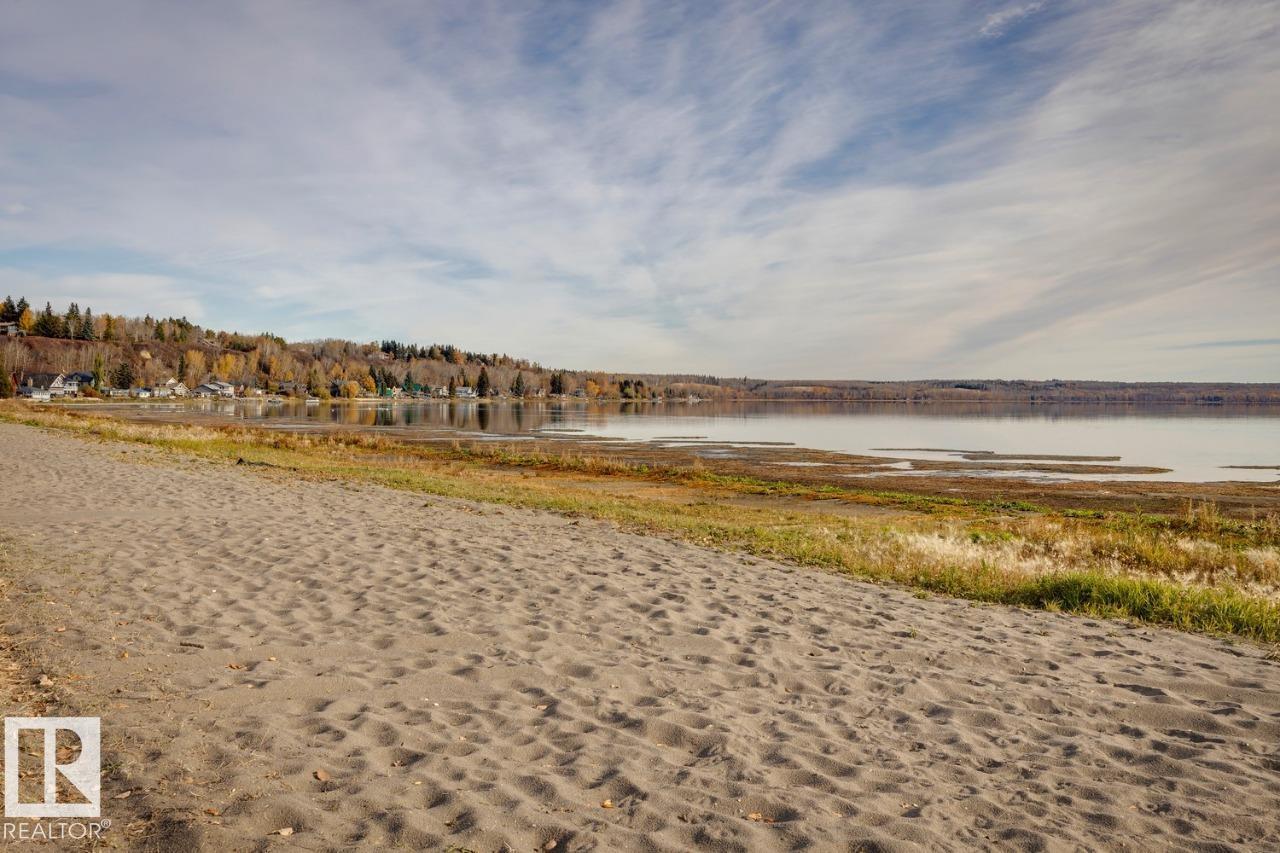 129 1 AV, Rural Parkland County