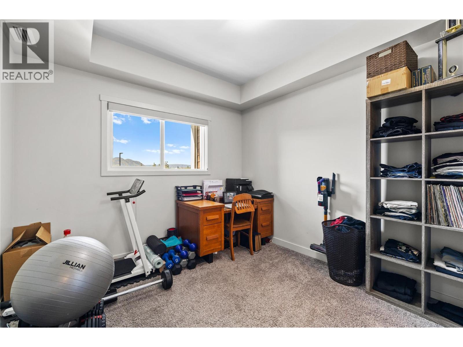 303 2250 Majoros Road, West Kelowna