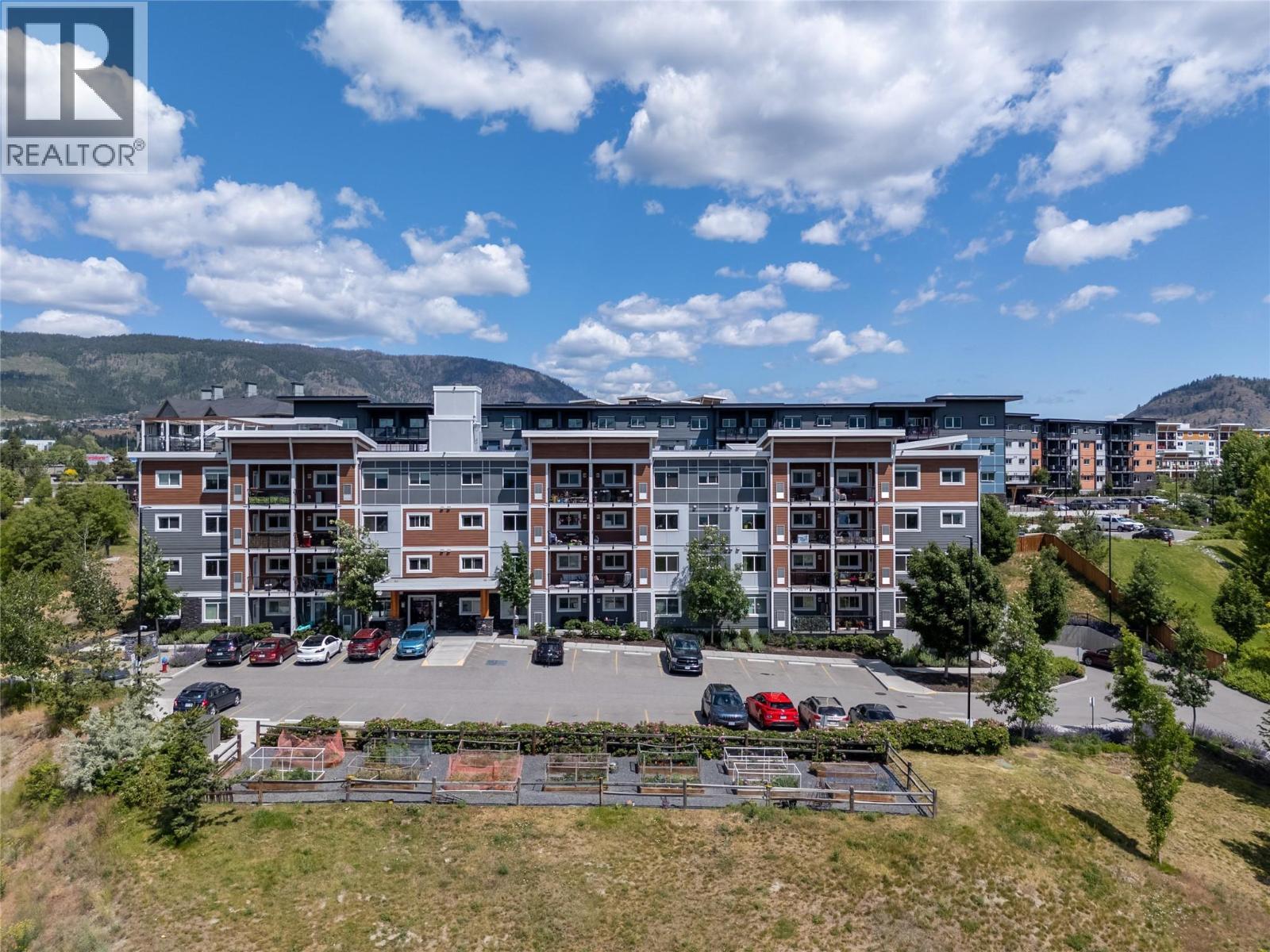 303 2250 Majoros Road, West Kelowna