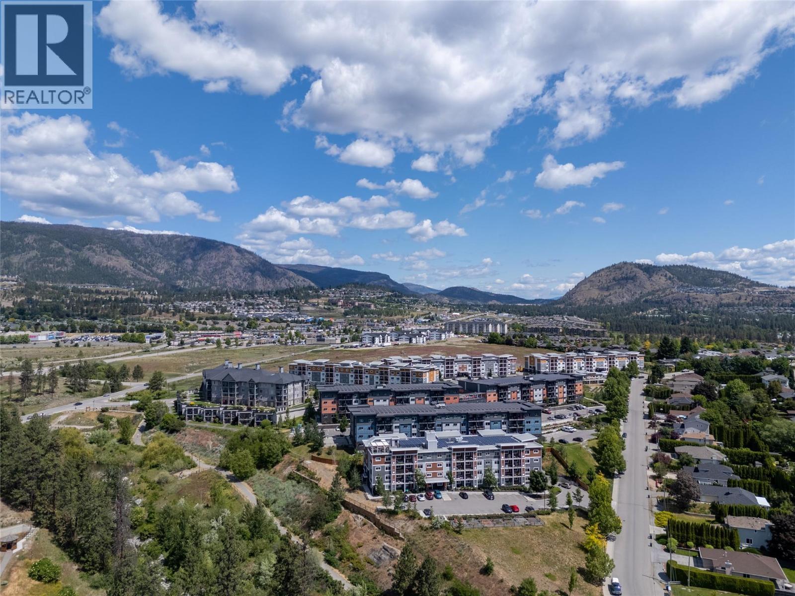 303 2250 Majoros Road, West Kelowna