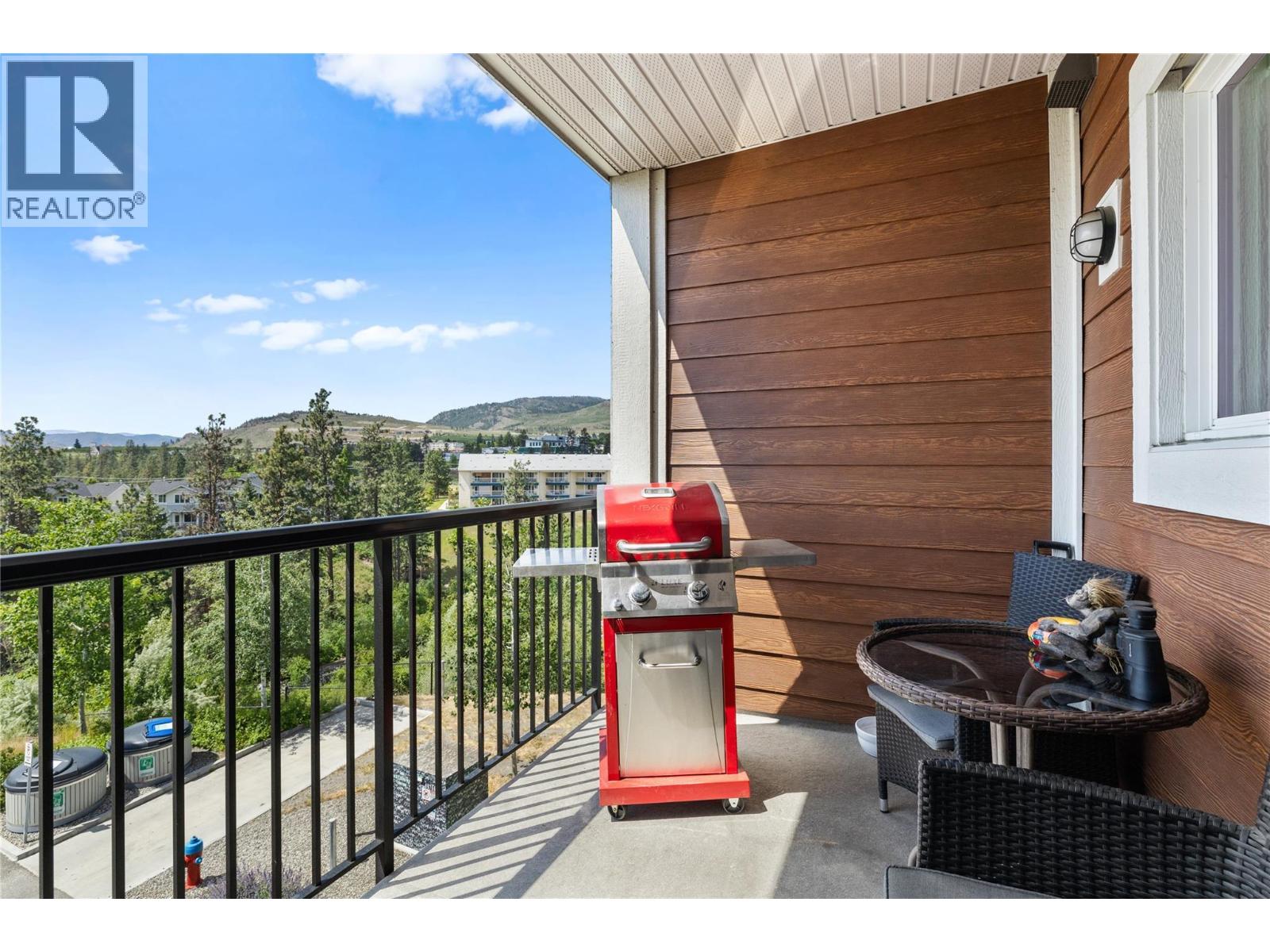 303 2250 Majoros Road, West Kelowna
