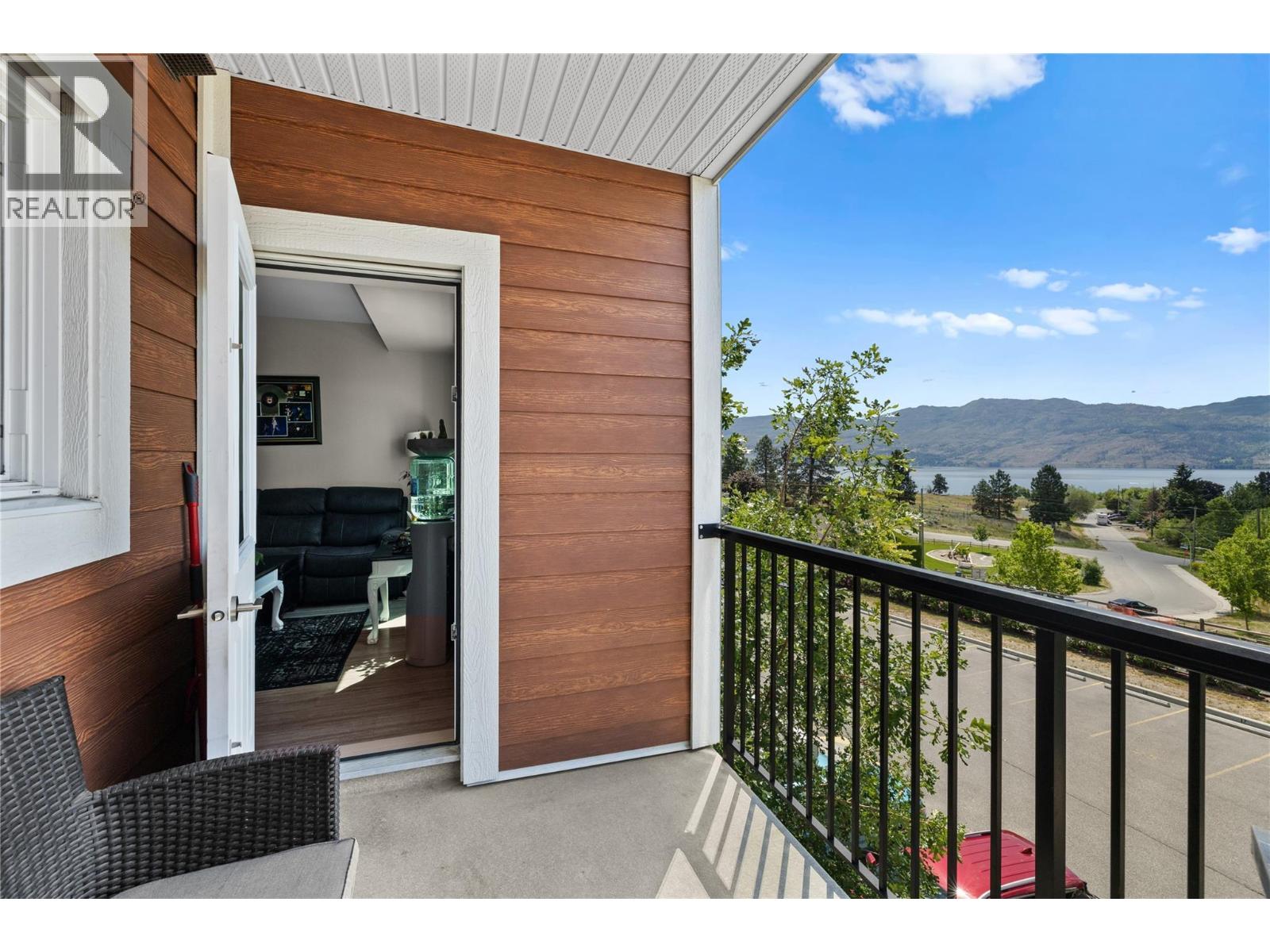 303 2250 Majoros Road, West Kelowna